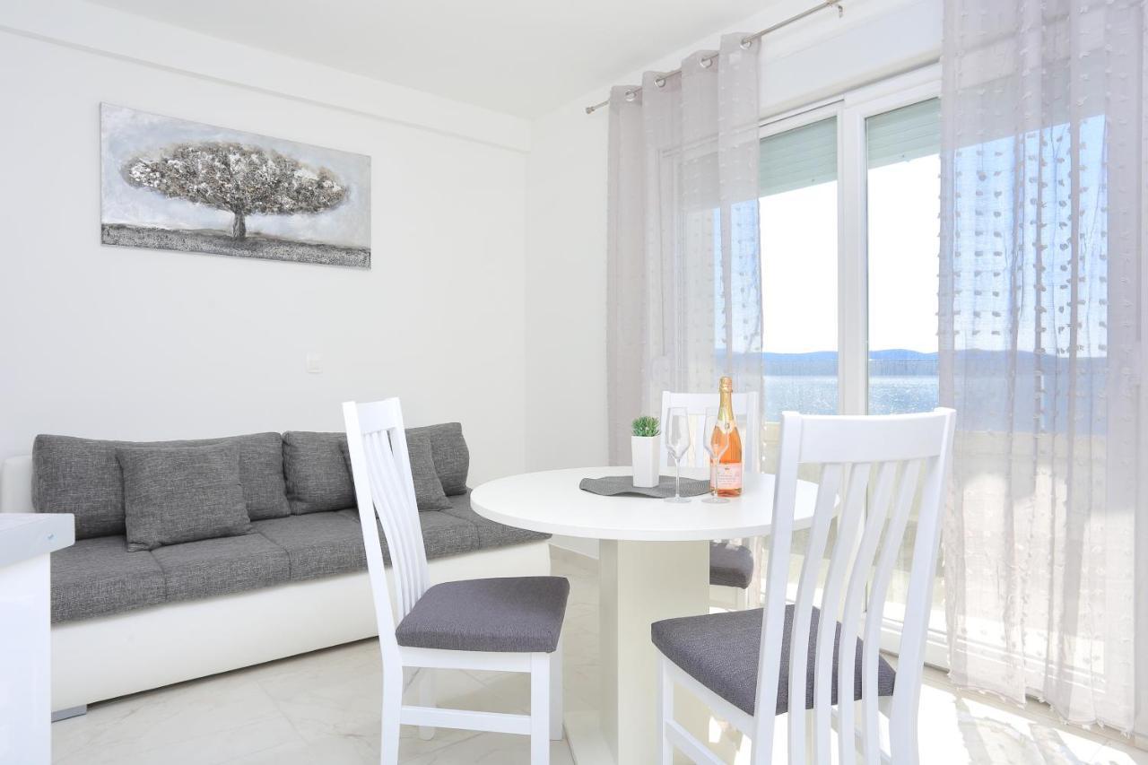 Family Friendly Apartments With A Swimming Pool Zivogosce - Porat, Makarska - 18150 Esterno foto